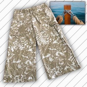 SALE | LIZ CLAIBORNE AUDRA Tropical Printed Cropped Cargo Pants